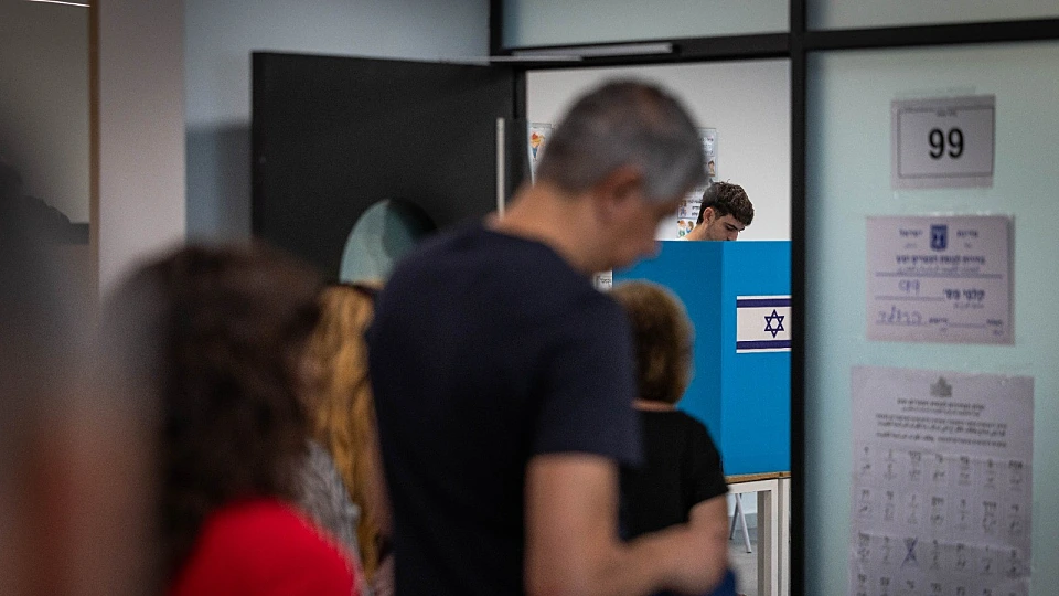 עד 14:00 הצביעו 44.9%: "חצינו את כל השיאים"