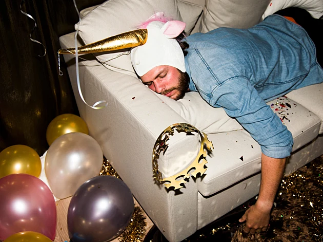 סובלים מהנגאובר? דחוף תשתו את הדבר הזה