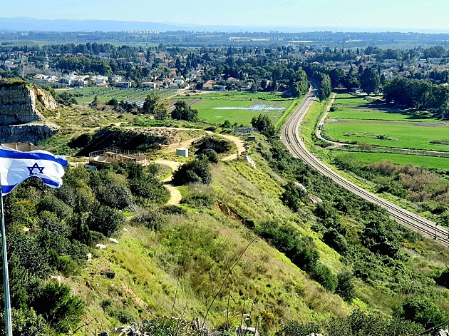 שלום לך ארץ נהדרת: 6 אתרים וטיולים לתפארת מדינת ישראל