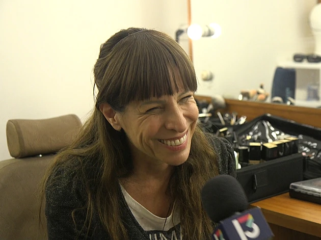 "זו הברקה של המאפרת": ככה עדיין לא ראיתם את אורנה בנאי