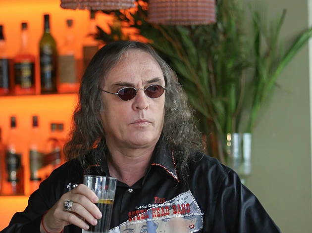 שנה לפטירתו של צביקה פיק: "אהבה בסוף הקיץ" בגרסת רמיקס חדשה