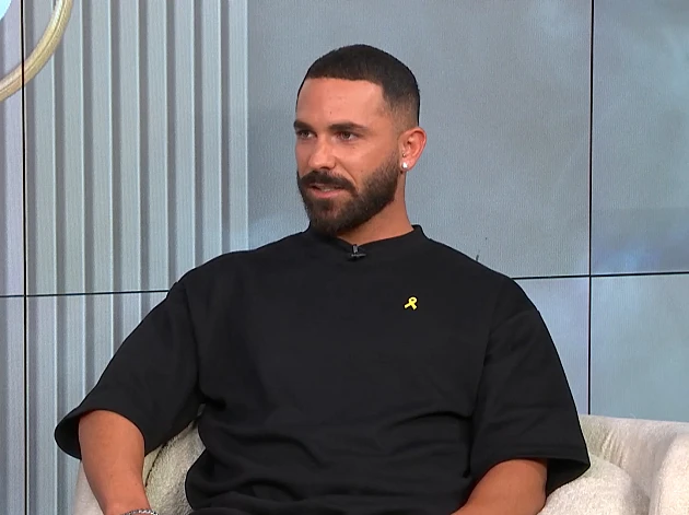 יובל על הרכב שהעניק לשני: "הייתי לוקח אותו לעצמי"