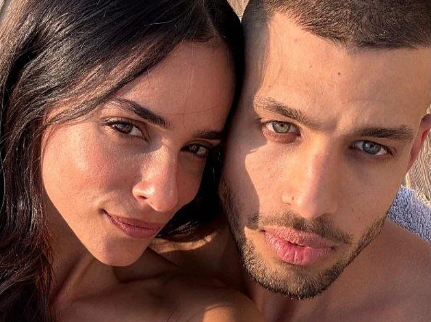 אורטל עמר כיכבה על הבמה - והחבר החדש ותו פרינס בילו יחד בקהל