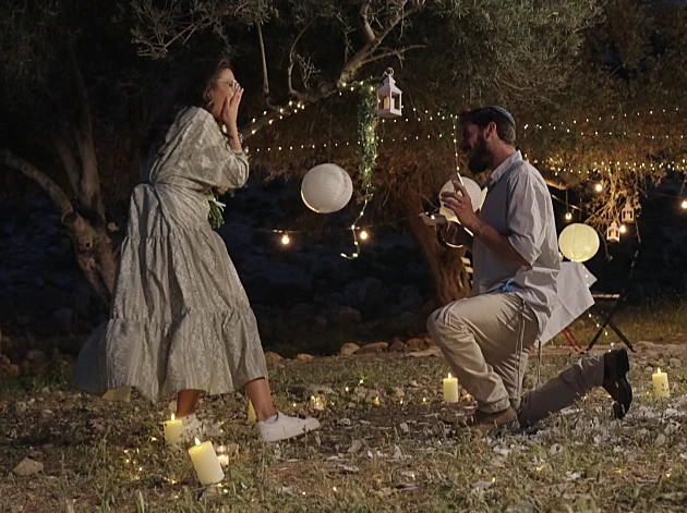 ווארט VOD | פרק 17: הצעת נישואים מפתיעה