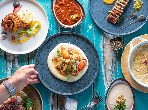 למסעדה עם הנוף הכי יפה בארץ יש תפריט חדש שמשדרג את החוויה בה