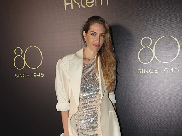 הווידוי של ג'ני צ'רוואני: "לא אתחתן ברבנות"