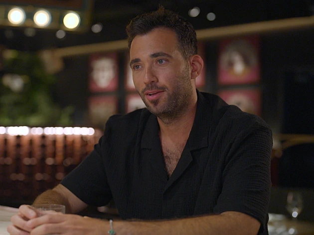 אהבה חדשה VOD | פרק 3: הדייר החדש במתחם