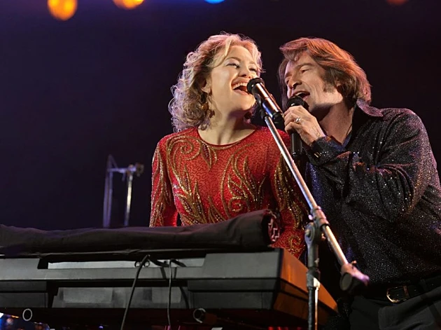 יו ג'קמן וקייט הדסון משתפים לראשונה פעולה ביופי של סרט