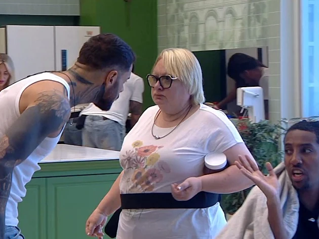 טיימליין "האח הגדול", היום ה-10: הקניות הגיעו ועוררו סערה 