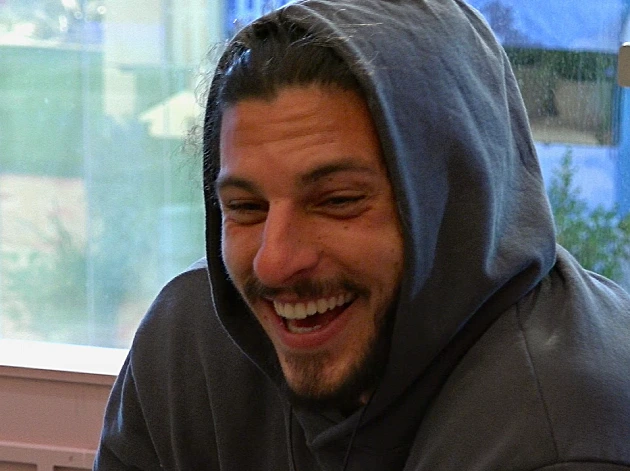 הודיה וגל מחלקות את זוהר - אבל לו יש תוכניות אחרות 