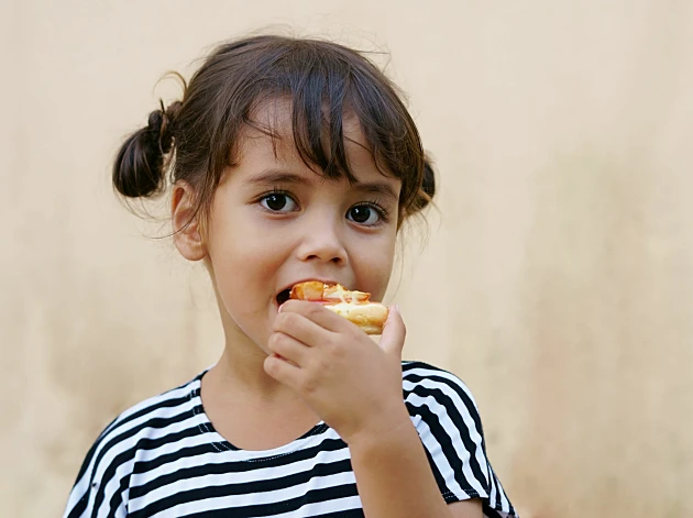 "הרגלים שהתקלקלו"? כך המלחמה משפיעה על אכילה בקרב ילדים