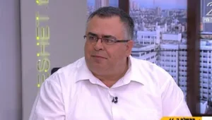 בנט קופץ כי גם הוא רוצה פריים טיים