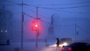 עוגת גבינה מוס תותים ומרנג