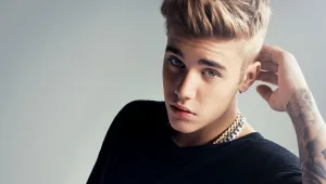 "ידיעות אחרונות": הזמר ג'סטין ביבר בדרכו להופעה בישראל