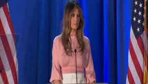 הכירו את הגברת הראשונה: מקריירת הדוגמנות לבית הלבן