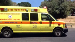 בן 16 התמוטט ומת