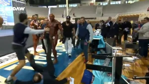 כשמתחרה בתחרות מר עולם מפסיד את האליפות - ותוקף את השופטים