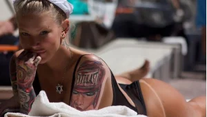 האם כוכבת הפורנו ג'נה ג'יימסון עושה עלייה לישראל?