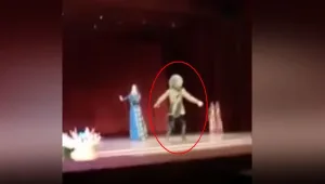 שחקן התמוטט במהלך הופעה