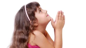 איך מסבירים לילדים מה זה בעצם אלוהים?