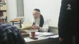 "נשים בטנק - תת אנושיות"