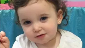 החליט לסייע לבדו לפעוטה הסובלת מתסמונת רט