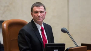 אדלשטיין יוצא להגנת מבקר המדינה