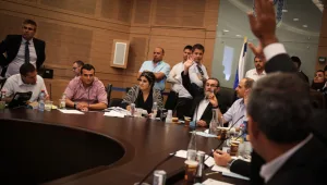 יו"ר הקואליציה בהצעה חדשה