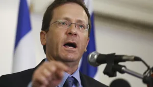 "אחליף את נתניהו בקלפי, לא בחקירות"