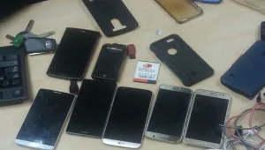 גנב עשרות סמארטפונים מאולמות אירועים