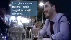 דיפלומט ישראלי תכנן להפיל פוליטיקאים בריטים