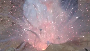 כך פוצצו 10 טונות זיקוקים