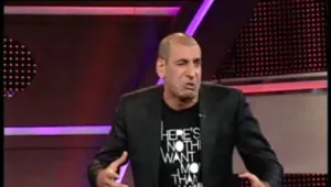 צחוק מעבודה, עונה 6, פרק 7: שלושים שניות צפיתם