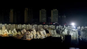 צפו בתיעוד של קריסת 19 בניינים ב-10 שניות