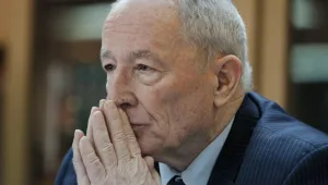 יחל לייצג את המיליארדר בני שטיינמץ