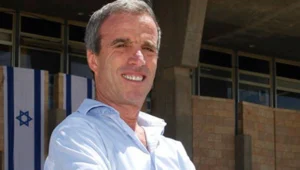 "פושע מלחמה"