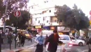 צרחות ופחד ברחובות השוק בפתח תקווה