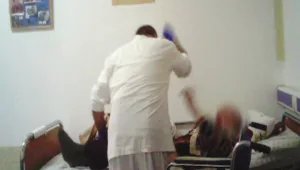 הוארך מעצר 5 החשודים בהתעללות