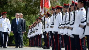 "סינגפור היא רק המנה הראשונה"