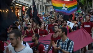 המדינה תממן הסברה של הקהילה הגאה