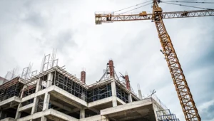 לעבוד בלי הכשרה ובלי רישיון