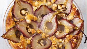 טארט אגסים עם קרם שקדים