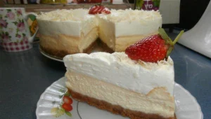 עוגת גבינה עשירה וקרמית