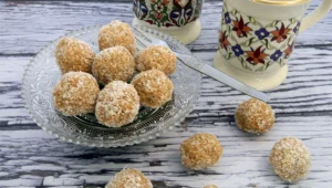 כדורי קוקוס וריבת חלב