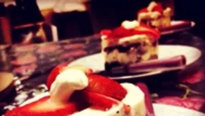 עוגות אשיות עם תותים