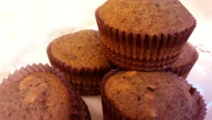 מאפינס תמרים ואגוזים