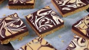 חיתוכיות שוקולד וחמאת בוטנים