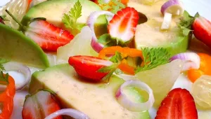 סלט פומלה קליל