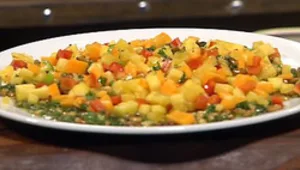 סלט פירות וירקות