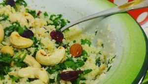 סלט בורגול ופיצוחים